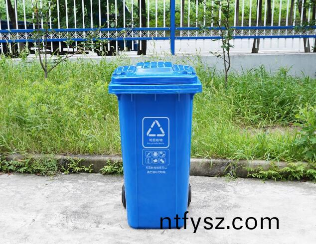塑料垃圾(ji)桶使(shi)用(yong)常識